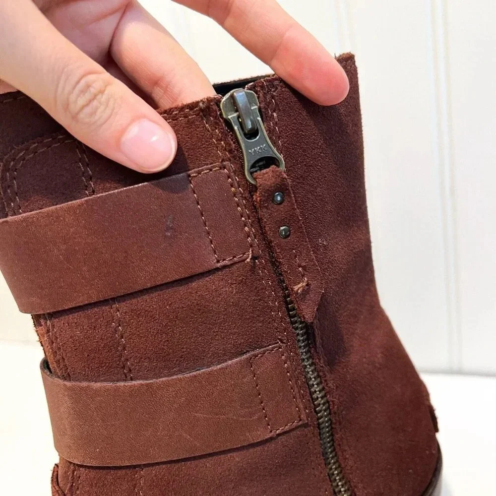 Sorel Brown Suede Buckle Bohemian Winter Round Toe Wedges FLAWED 10.5